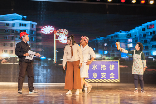 3-6第三党支部小品《师傅》_副本.jpg