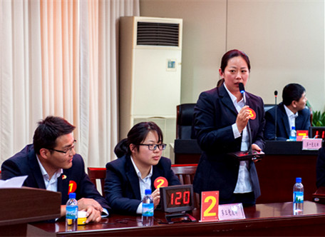 参赛选手积极答题3_副本.jpg