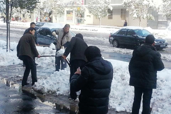 营业所扫雪2_conew1.jpg